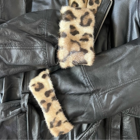 Vintage Leather and Leopard Hooded Winter Coat 🔥 - Picture 4 of 11